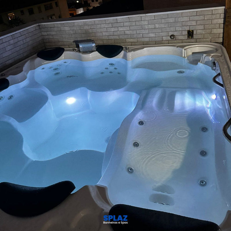 SPA 7 LUGARES CALIFÓRNIA 2.30 x 2.30 LINHA PREMIUM (30 JATOS)