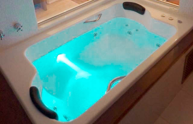 Banheira Dupla com hidro Porto Príncipe (C) 1.50 (L) 1.10 (A) 0.55