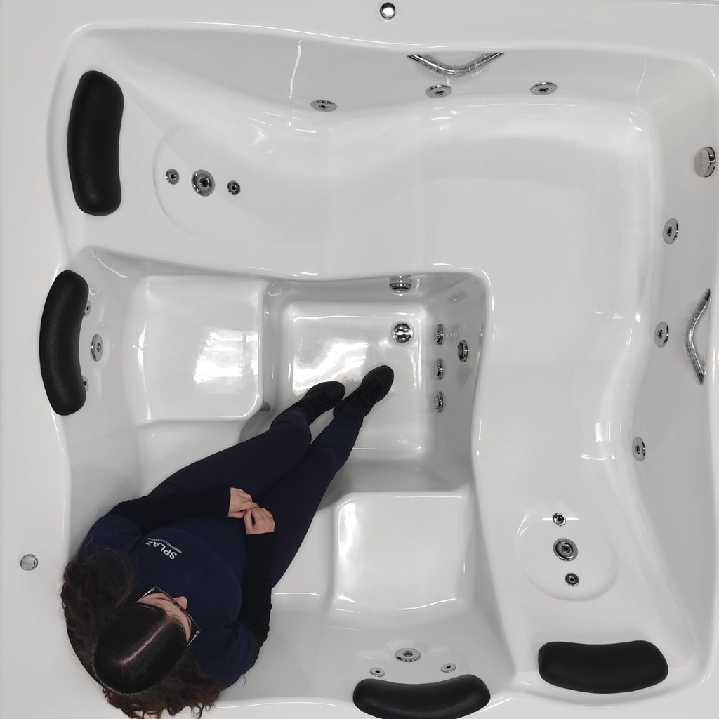 SPA 5 LUGARES CANADENSE - COMPLETO