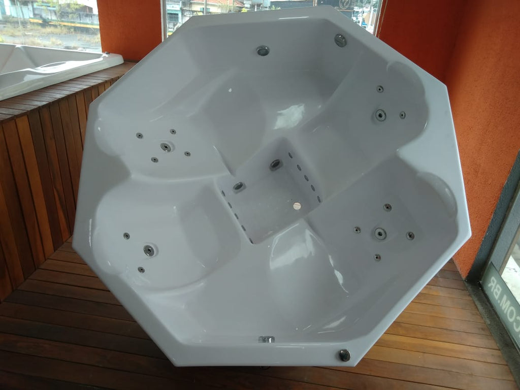 SPA 4 LUGARES SEXTAVADO 1.84 x 1.84 COM 12 JATOS