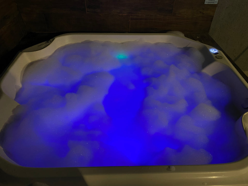Spa 4 a 6 lugares com hidromassagem Piccoli 210x190