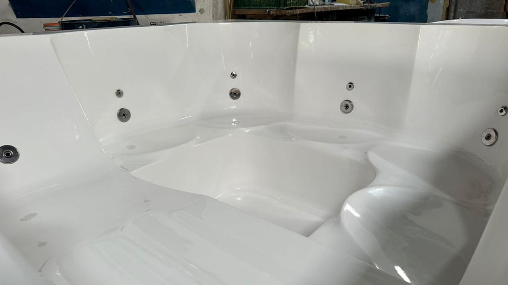 Spa 6 Lugares modelo Cristal 1.90 x 1.90