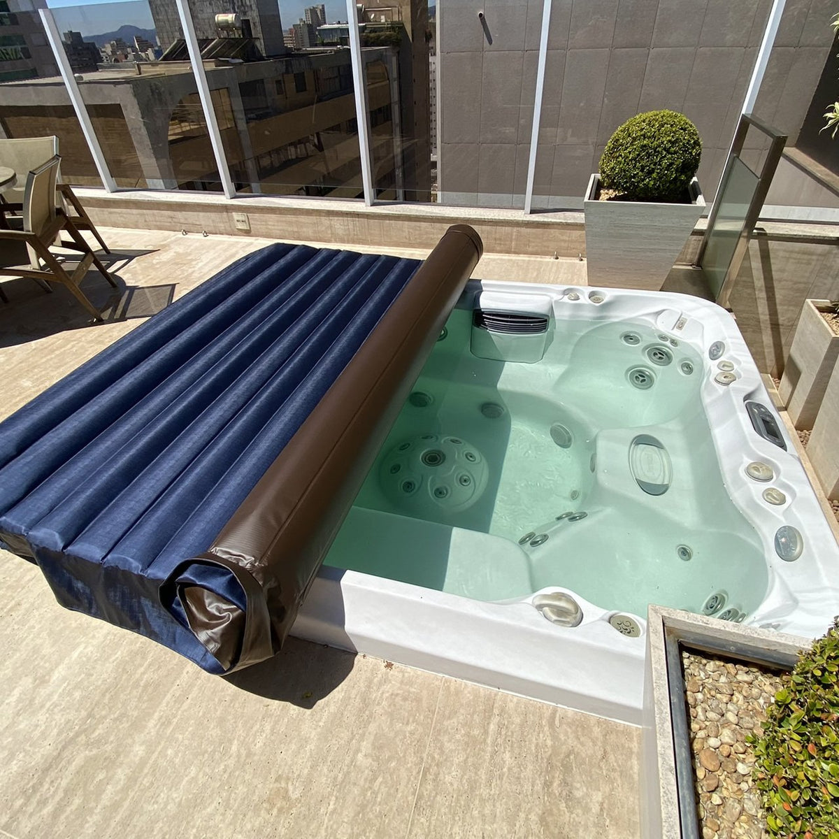 Capa Termica Enrolavel 2,20x2,40 P/ Spa Jacuzzi Ofurô