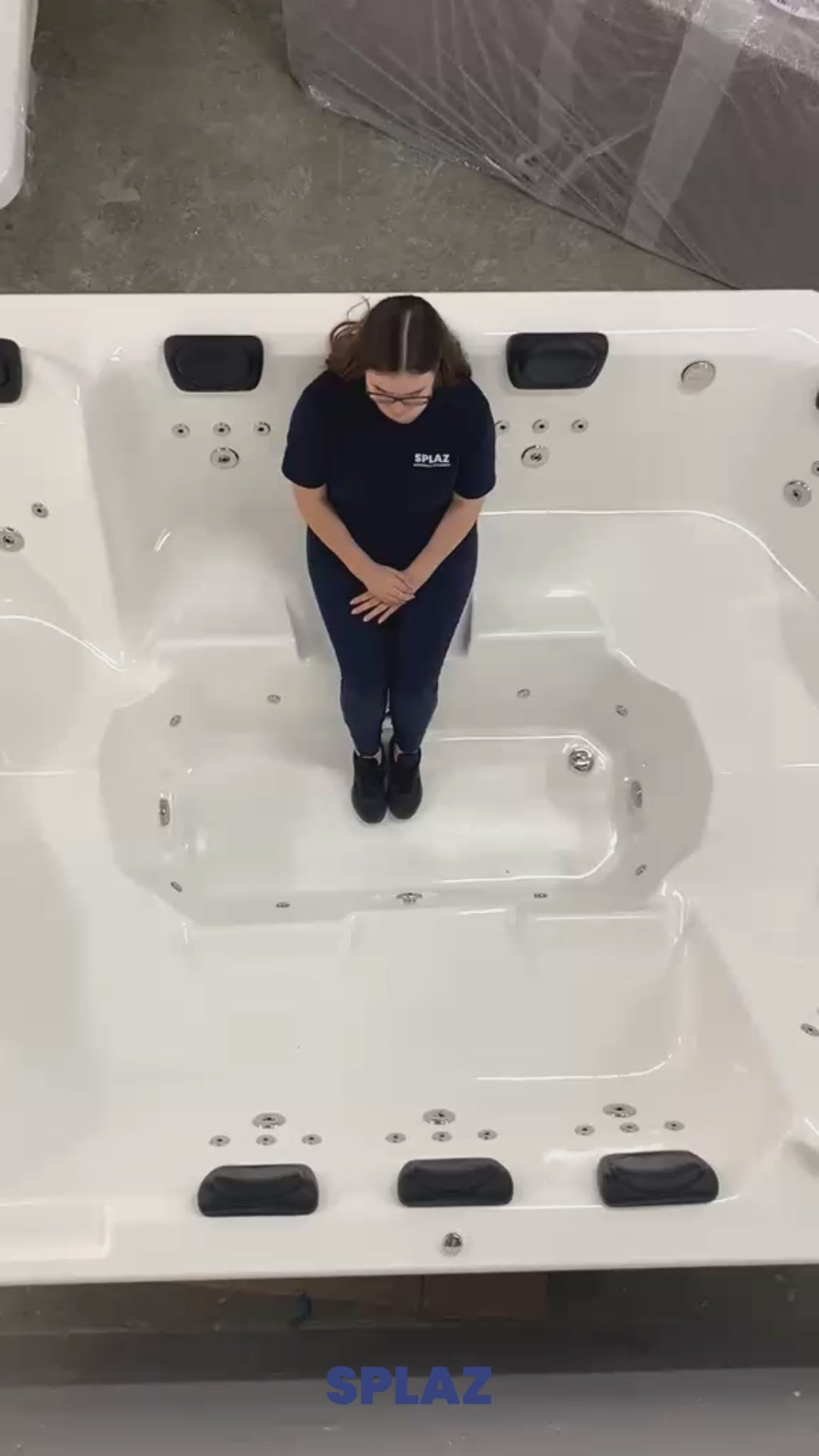SPA 10  LUGARES VANCOUVER 2.90 X 2.20 COM HIDROMASSAGEM E AQUECEDOR