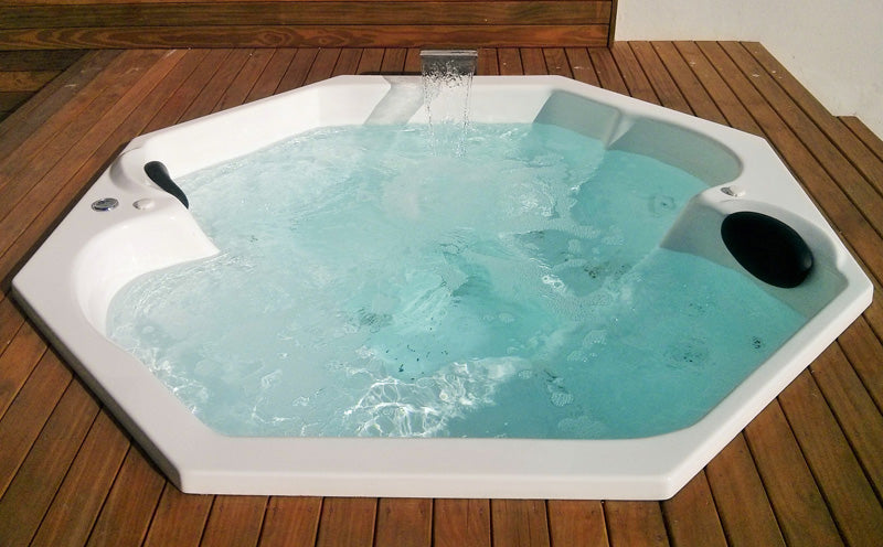 SPA 4 LUGARES SEXTAVADO 1.84 x 1.84 COM 20 JATOS