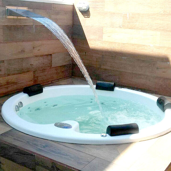 SPA 4 LUGARES REDONDO 1.80 x 1.80 COM 12 JATOS